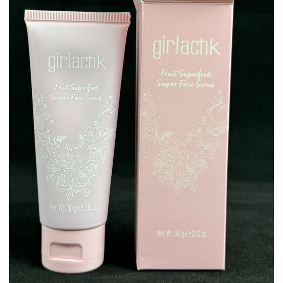 Girlactik Fruit Superfood Sugar Face Scrub 80g Hydrating Antioxidant Exfoliator - Picture 2 of 7